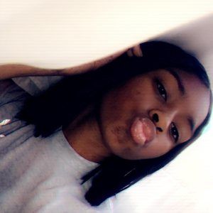 Meet your Posher, Ayana